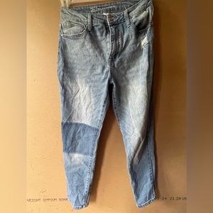 No Boundaries Mid Ride Jeans